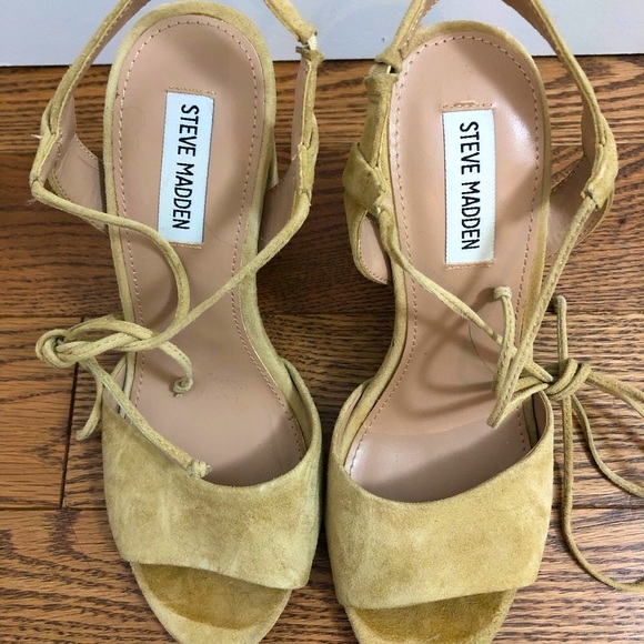 Steve Madden - Suede Block Heels - Size 7.5 - Picture 6 of 8